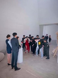 破產老媽竟是世界首富 - Episode 27