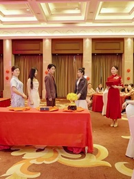 不裝了，我才是三個大佬哥哥的心尖寵 - Episode 8