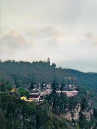 Mendengar Suara Hatiku Melawan Takdir - Episode 1