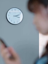 الحلقة 6 - أنت زوجة المدير وأنا ضوء القمر