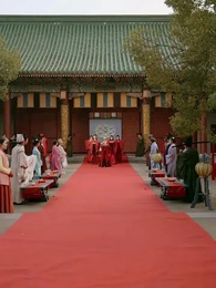 Episode 1 - Die wiedergeborene Krone