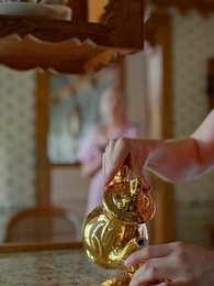 الحلقة 79 - العروس غير المرغوب فيها