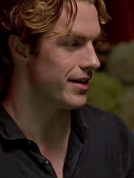 Tình Yêu Dư Thừa - Episode 83