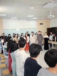 Wenn der Gottkaiser erwacht - Episode 44