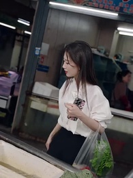 渣男嫌我醜，我轉身嫁給千億總裁 - Episode 39