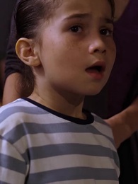 الحلقة 80 - عاملة النظافة هي رئيستنا