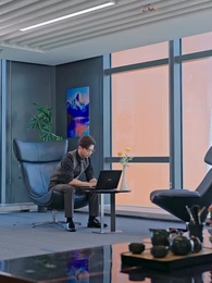 第34集 - 遲開的向陽花