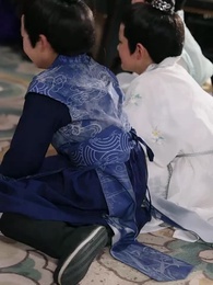 From Dust to Queen - Episode 10