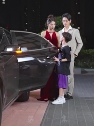 被退婚後,我懷了大佬的崽 - Episode 61