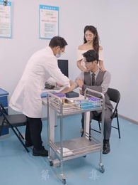 被退婚後,我懷了大佬的崽 - Episode 77