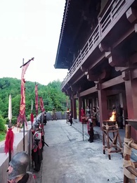 涅槃成龍:姐姐視我為掌中寶 - Episode 13