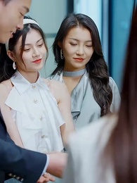 Épisode 23 - Stagiaire par Foi, Patronne par Droit