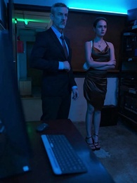 عاملة النظافة هي رئيسة تنفيذية - Episode 12