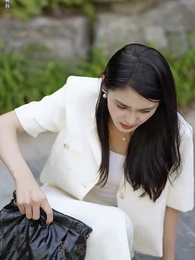 被趕出家門後，我繼承了億萬家產 - Episode 42