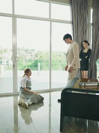 الحلقة 14 - عاملة النظافة هي رئيسة تنفيذية