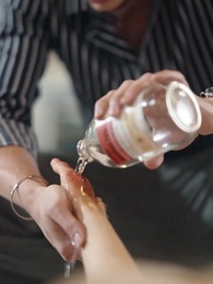 Épisode 11 - [Doublé]Un génie médical, ça ne se provoque pas.