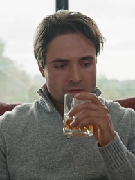 Kocamın Peşinde - Episode 33