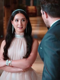 La heredera multimillonaria divorciada - Episode 9