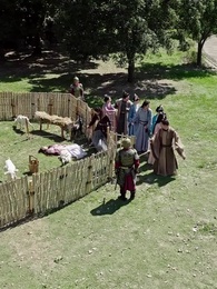 寒鴉妄披彩鳳翎 - Episode 30