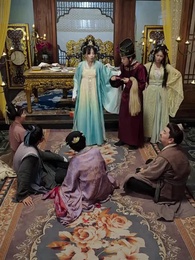 寒鴉妄披彩鳳翎 - Episode 8