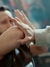 Episodio 11 - [Doblado]Mi Mamá CEO y mi Papá Kung Fu