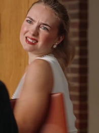 Épisode 8 - Le Dernier Coup de Reine