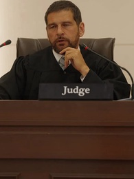 Episódio 48 - Justiça nas sombras