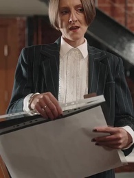 第32集 - 重生千金·劈腿者跪下求饒