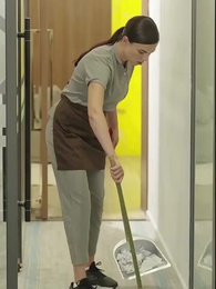 [Dublajlı]Temizlikçi Kadın CEO'dur - Episode 13