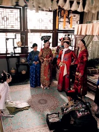 Episodio 57 - [Doppiato]Intrighi di Corona