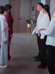 Épisode 8 - [Doublé]La Patronne et la Lumière de son Cœur