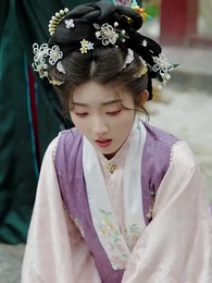 الحلقة 26 - فيلسوفة القصر