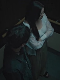 A Man Who Kisses to Survive - Episode 1