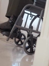 出獄後大佬媽咪颯爆全球 - Episode 36