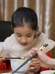 離婚後，萌寶和三個大佬哥哥寵翻我 - Episode 18