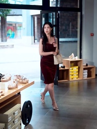 出獄後大佬媽咪颯爆全球 - Episode 64