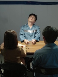 Episode 14 - Smiling Detective