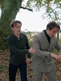 Épisode 7 - [Doublé]Éclats d'elle