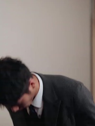 حب يتحدى القدر - Episode 11