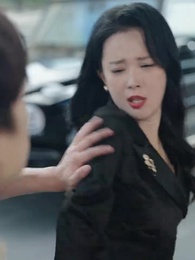 第8集 - 綁定系統後校花她又爭又搶