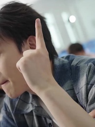 第31集 - 綁定系統後校花她又爭又搶