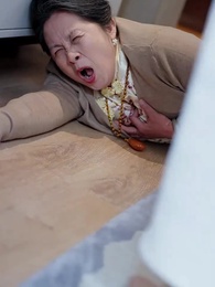 Crecen las Hierbas, Crecen las Mentiras - Episode 32