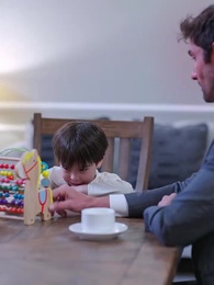 Episode 9 - Die Sechslinge suchen ihren CEO-Papa