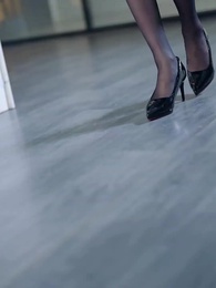 Legendary Hacker in the City - Episode 35