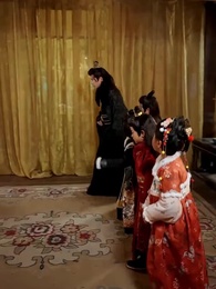 الحلقة 69 - حكاية الزوجة القوية والزوج المتخفي