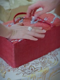 第36集 - 落魄女兒竟是豪門夫人