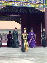 Цветы судьбы у трона - Episode 8