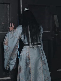 الحلقة 29 - بعث الإمبراطورة لخدمتي