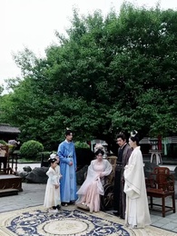 Tiny Savior, Mighty Chaos - Episode 42