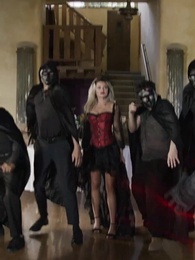 Episode 45 - Vampir dan Serigala Memperebutkanku